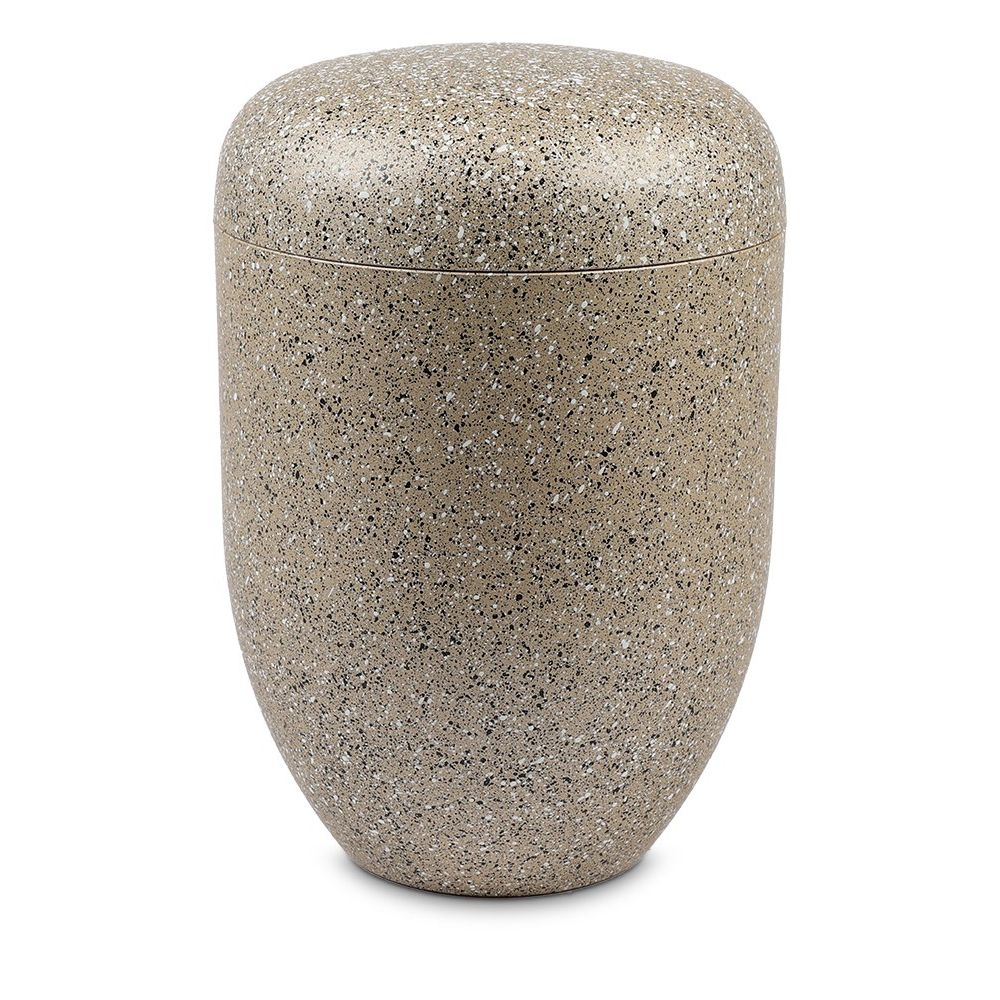 UH25960_3.jpg