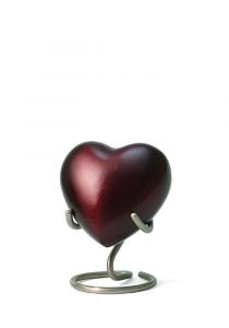 TB5292H | Monterey Ruby heart Keepsake